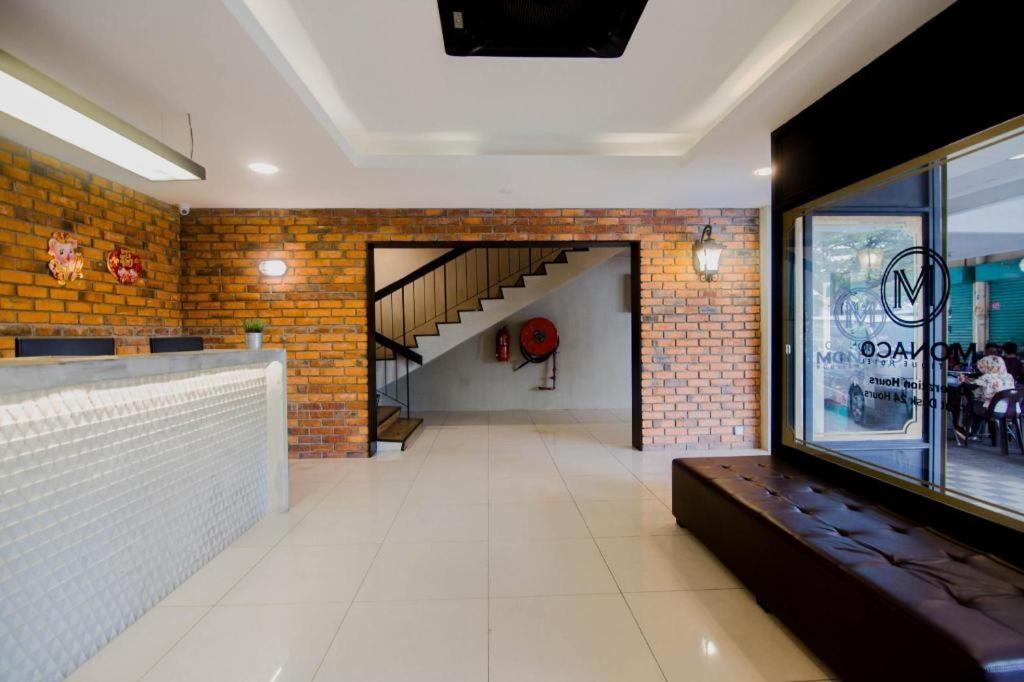 Monaco Boutique Hotel Sadong Jaya Kota Kinabalu Exteriér fotografie