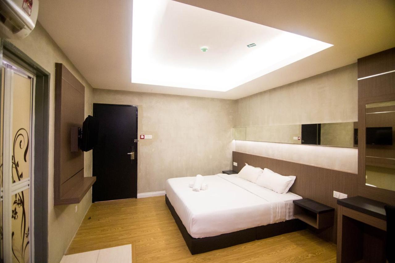 Monaco Boutique Hotel Sadong Jaya Kota Kinabalu Exteriér fotografie