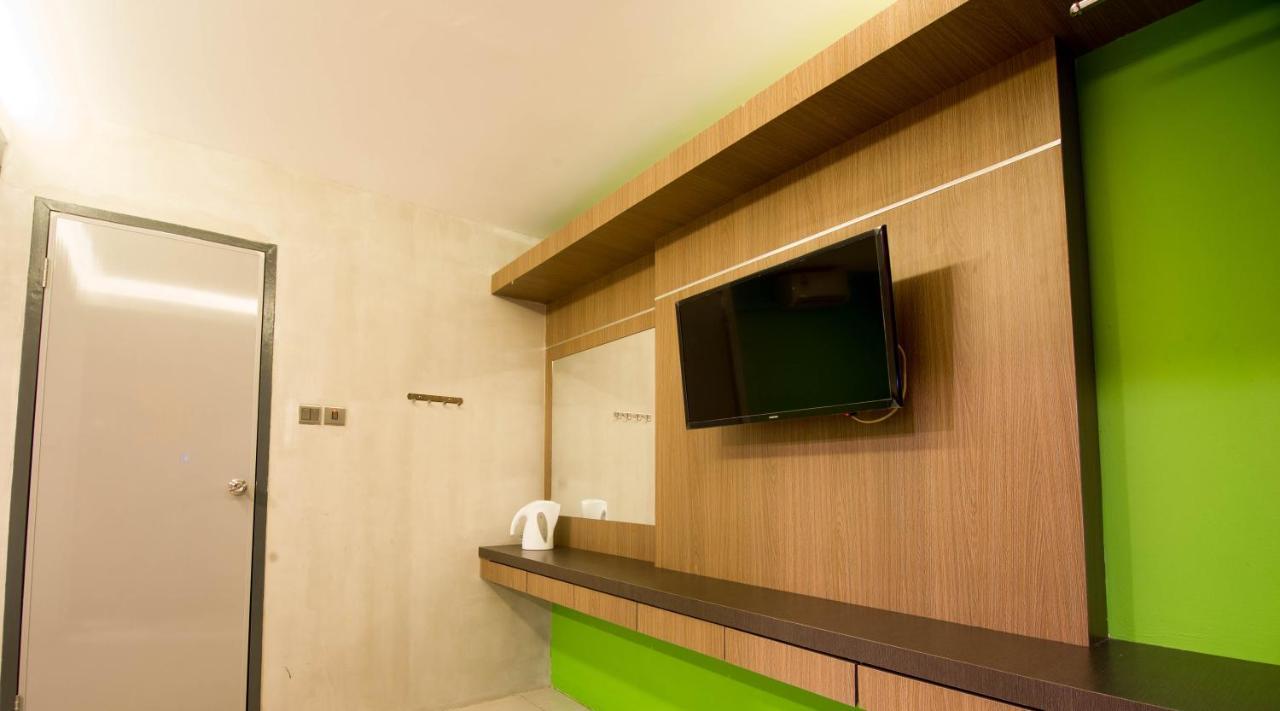 Monaco Boutique Hotel Sadong Jaya Kota Kinabalu Exteriér fotografie