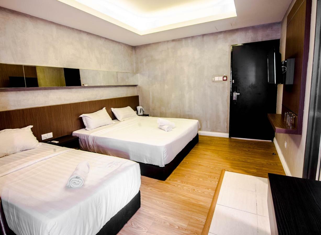 Monaco Boutique Hotel Sadong Jaya Kota Kinabalu Exteriér fotografie