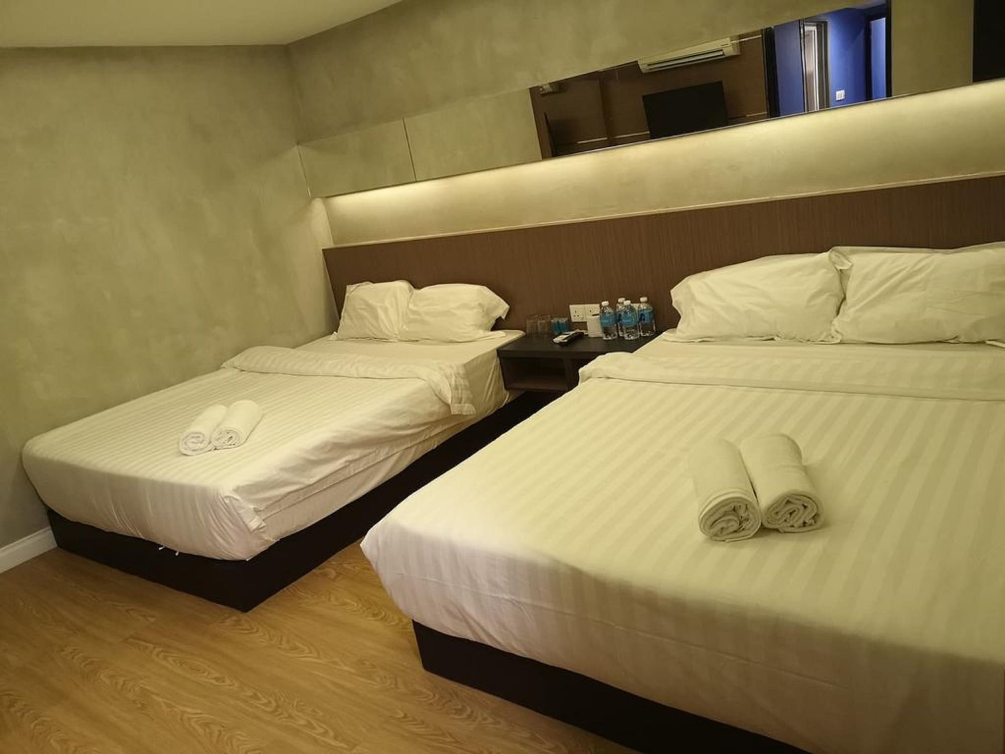 Monaco Boutique Hotel Sadong Jaya Kota Kinabalu Exteriér fotografie